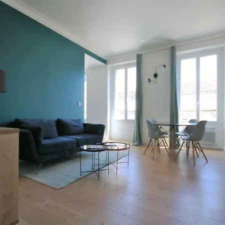 Tourny Apartment